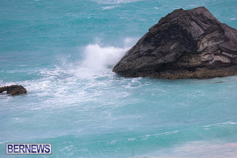 South Shore Waves Bermuda Aug 21 2025 DF-7