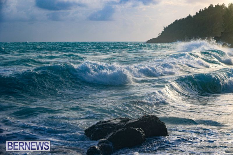 Waves At Church Bay Bermuda Aug 2025 (15)