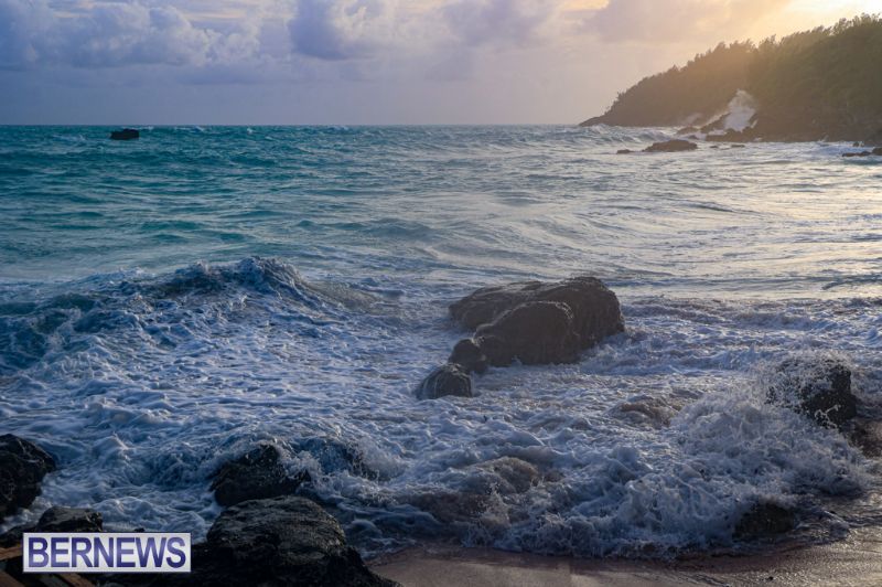 Waves At Church Bay Bermuda Aug 2025 (5)