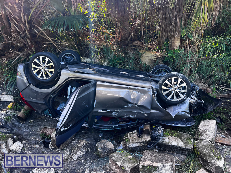 Car Overturned Tee Street Bermuda October 18 2025 AW-101