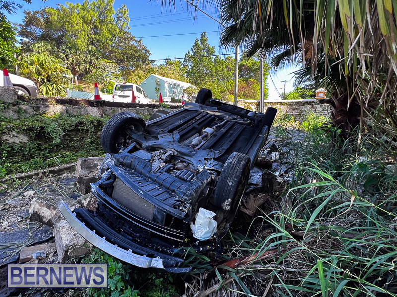 Car Overturned Tee Street Bermuda October 18 2025 AW-109