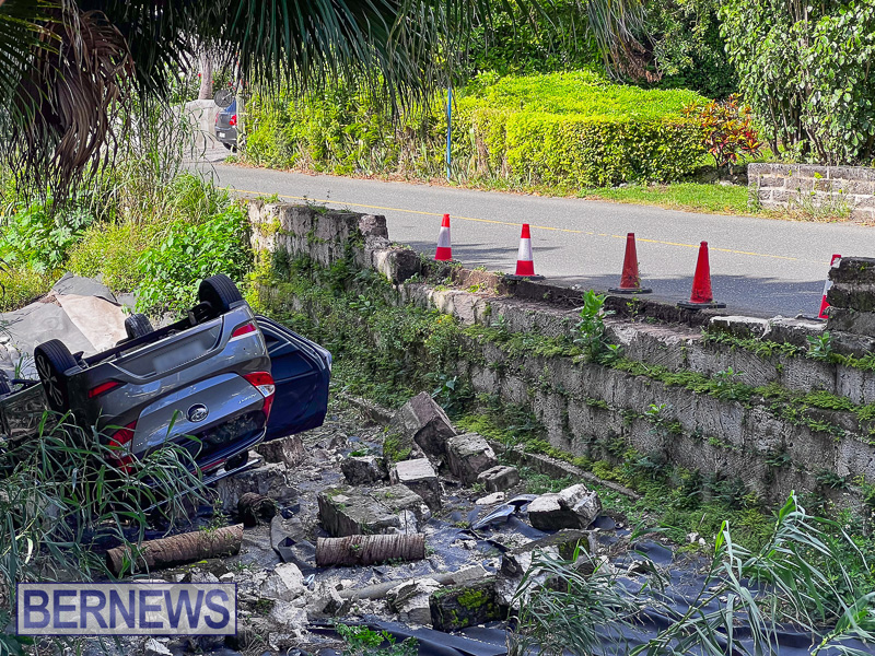 Car Overturned Tee Street Bermuda October 18 2025 AW-116
