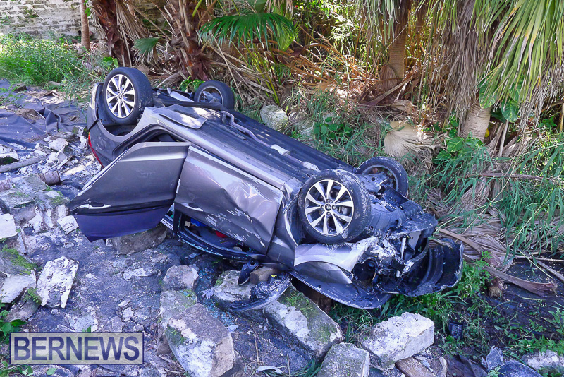 Car Overturned Tee Street Bermuda October 18 2025 AW-120