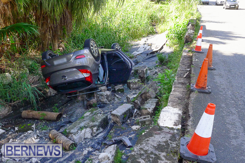 Car Overturned Tee Street Bermuda October 18 2025 AW-122