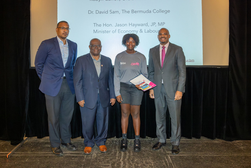 Endeavour Maritime Careers Springboard Commencement Ceremony Bermuda Oct 2025 (3)