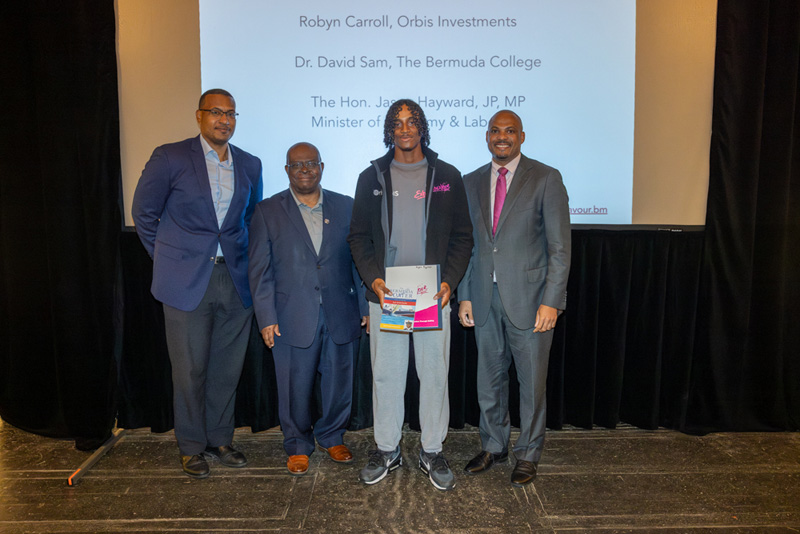 Endeavour Maritime Careers Springboard Commencement Ceremony Bermuda Oct 2025 (6)