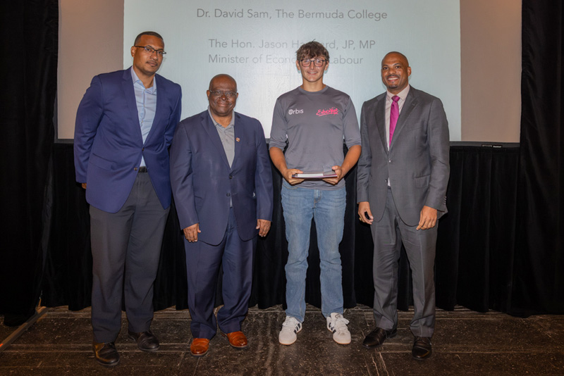 Endeavour Maritime Careers Springboard Commencement Ceremony Bermuda Oct 2025 (8)