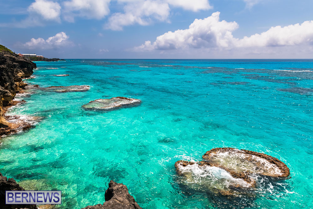 6 Gazing down the south shore of Bermuda