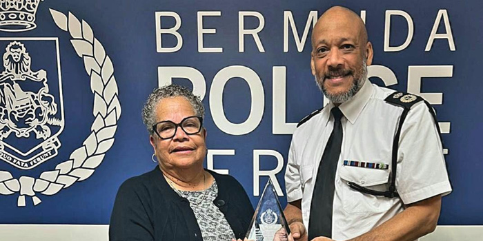 BPS Awards Recognition To Geraldine Smith