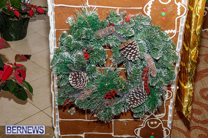 Hamilton Princess Gingerbread House Bermuda Nov 2025 (16)