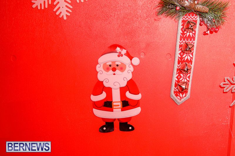 Hamilton Princess Gingerbread House Bermuda Nov 2025 (22)