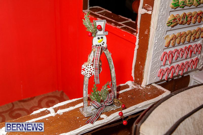 Hamilton Princess Gingerbread House Bermuda Nov 2025 (23)