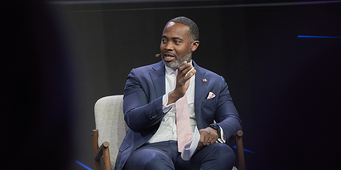 Premier David Attends Chainlink SmartCon