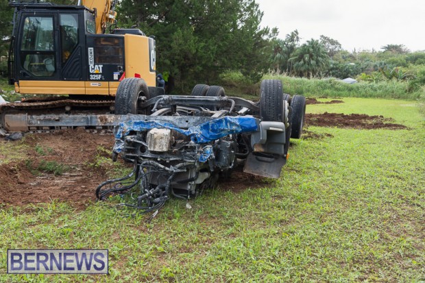 Trash Truck Recovery South Road Bermuda November 4 2025 AW-102