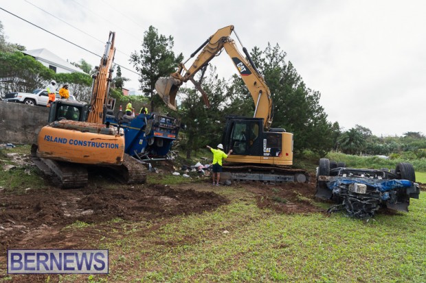 Trash Truck Recovery South Road Bermuda November 4 2025 AW-106