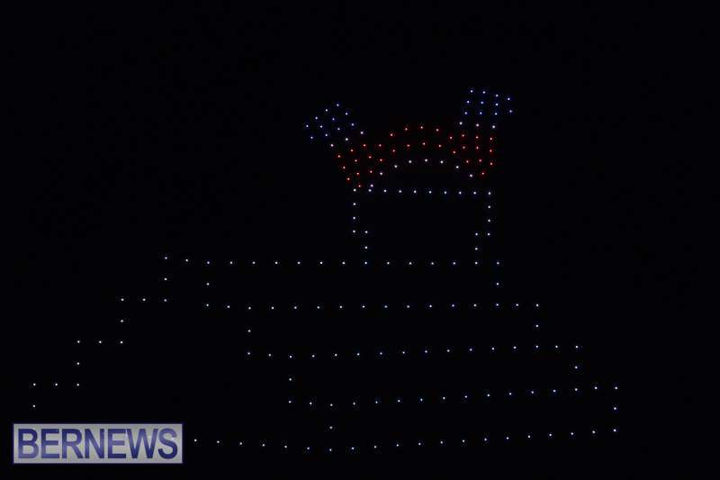 2025 MarketPlace Christmas Fireworks & Drone Show Bermuda Dec 2025 (34)