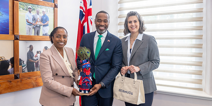 Premier & Minister Meet With Cruise Executives