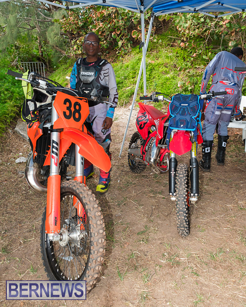 Scrambling Coney Island Bermuda Dec 28 2025 AW-102