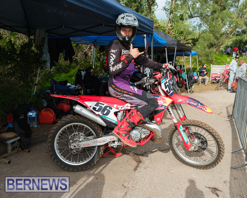 Scrambling Coney Island Bermuda Dec 28 2025 AW-104