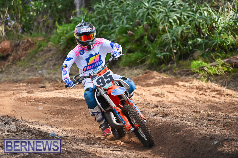 Scrambling Coney Island Bermuda Dec 28 2025 AW-109