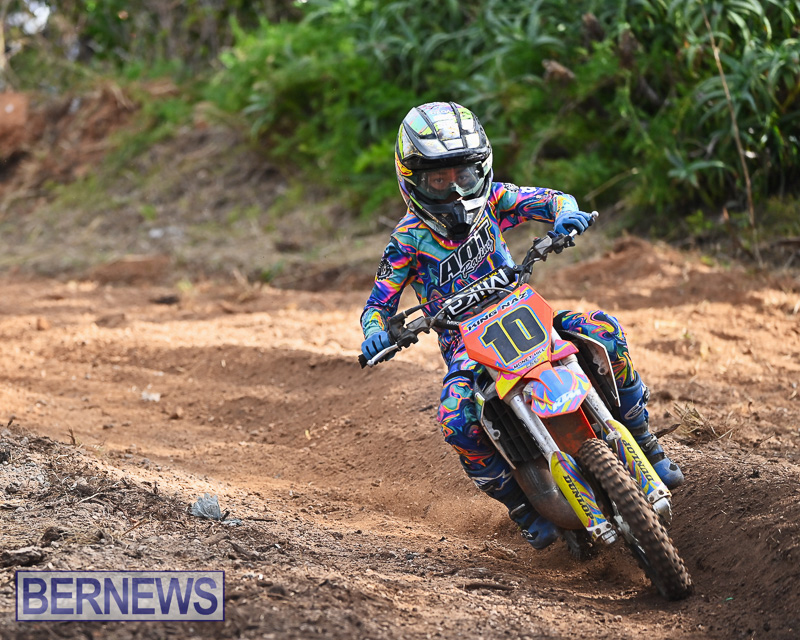 Scrambling Coney Island Bermuda Dec 28 2025 AW-111