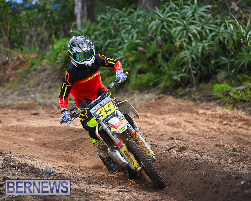 Scrambling Coney Island Bermuda Dec 28 2025 AW-114