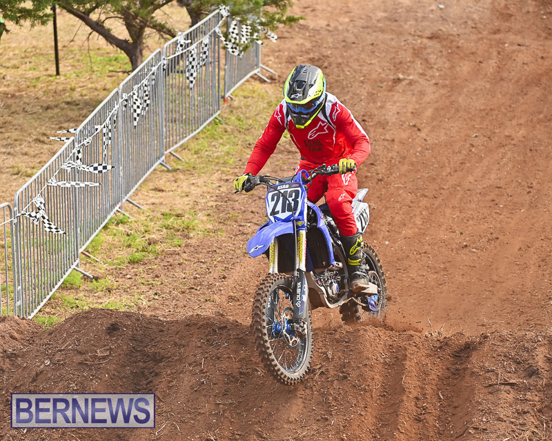 Scrambling Coney Island Bermuda Dec 28 2025 AW-117