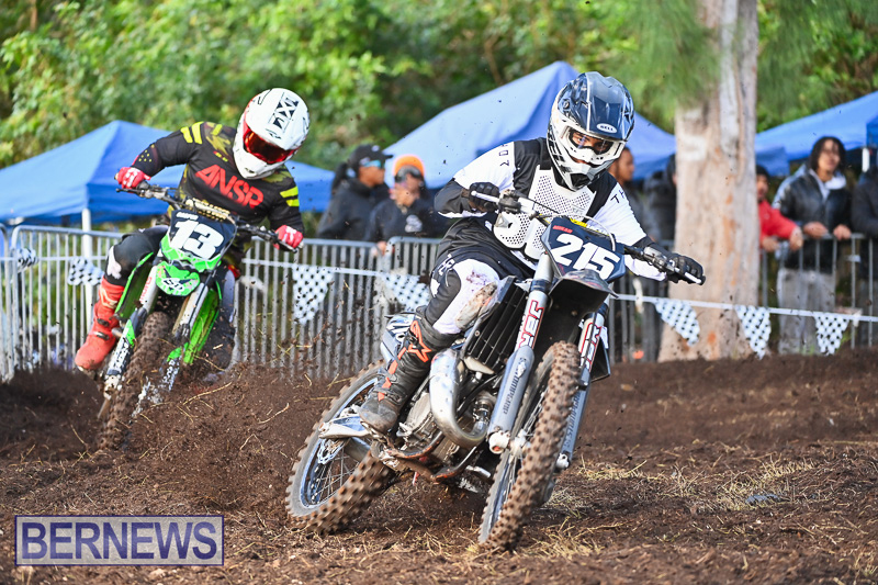 Scrambling Coney Island Bermuda Dec 28 2025 AW-145