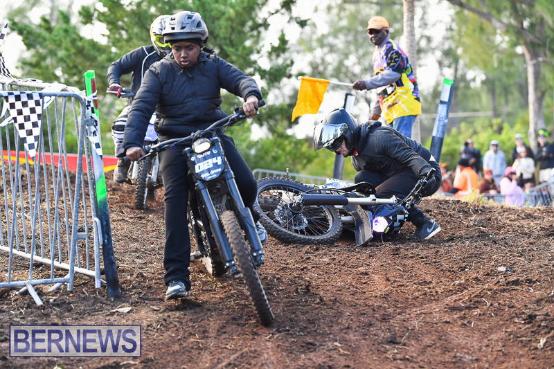 Scrambling Coney Island Bermuda Dec 28 2025 AW-151