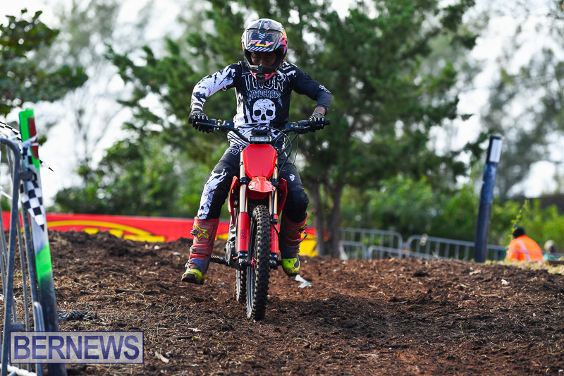 Scrambling Coney Island Bermuda Dec 28 2025 AW-155