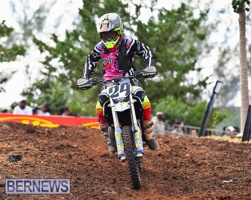 Scrambling Coney Island Bermuda Dec 28 2025 AW-166