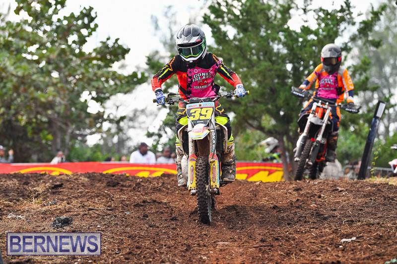 Scrambling Coney Island Bermuda Dec 28 2025 AW-168