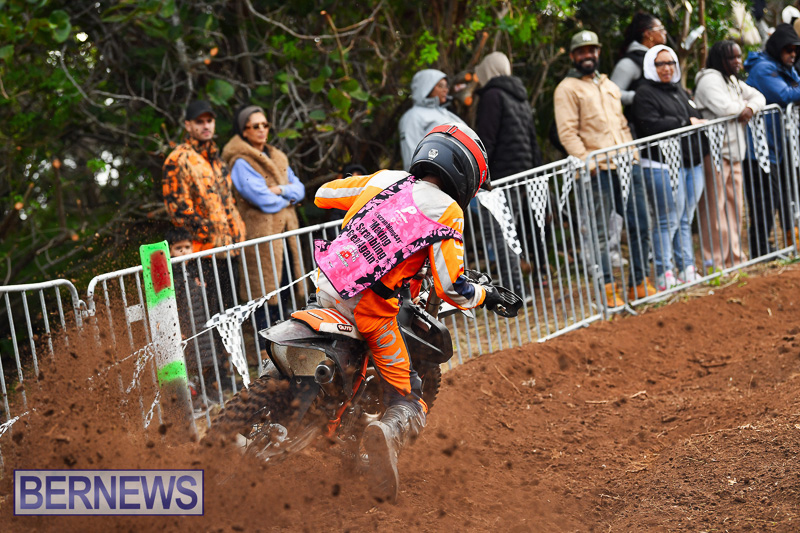 Scrambling Coney Island Bermuda Dec 28 2025 AW-174