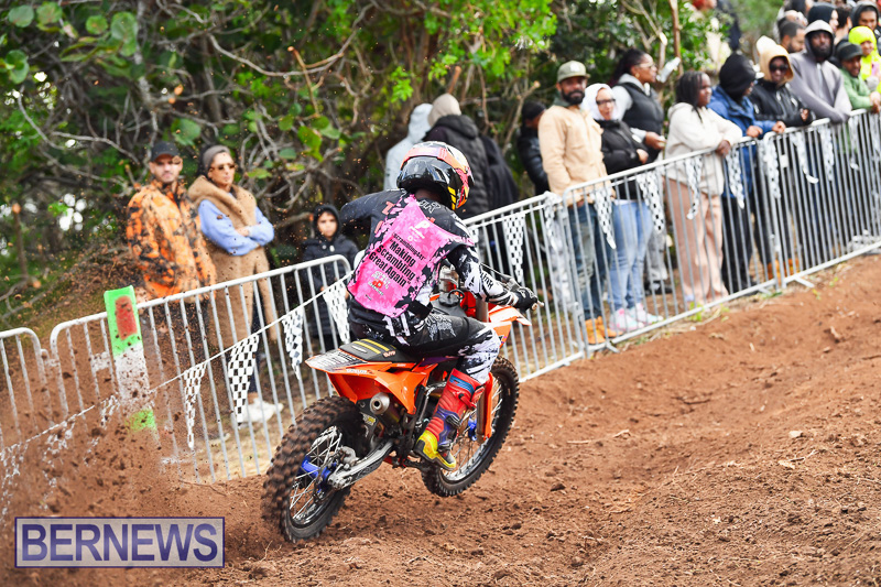 Scrambling Coney Island Bermuda Dec 28 2025 AW-175