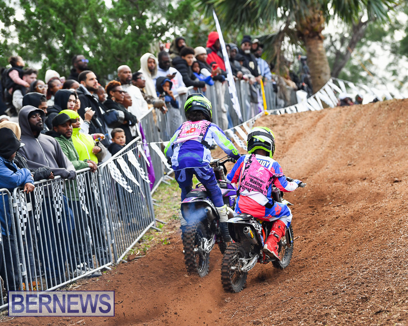 Scrambling Coney Island Bermuda Dec 28 2025 AW-178