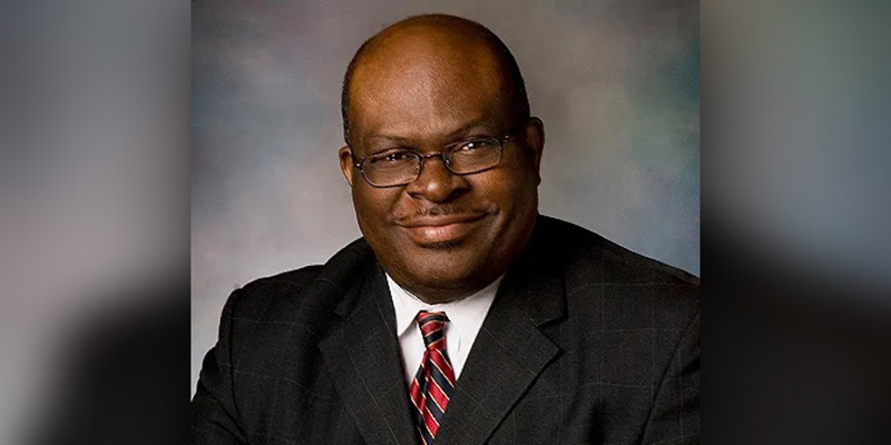 Dr. Sam Leads College Career Talks