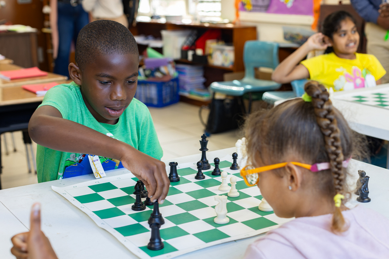 16559_0400_GV_Minister Caesar visit SOMERSET PRIMARY CHESS CLUB_JG-33 Bermuda April 6 2026