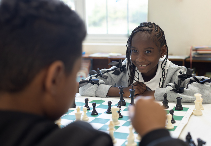 16559_0400_GV_Minister Caesar visit SOMERSET PRIMARY CHESS CLUB_JG-5 Bermuda April 6 2026