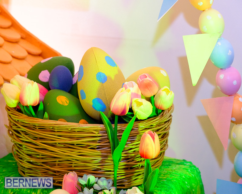 Hamilton Princess Easter Display Bermuda April 2 2026 AW (17)