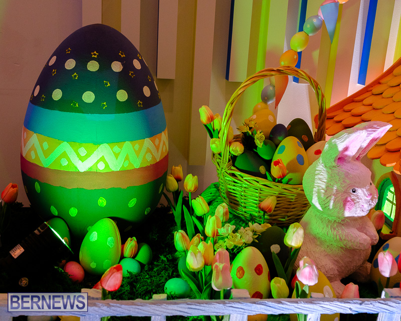 Hamilton Princess Easter Display Bermuda April 2 2026 AW (3)