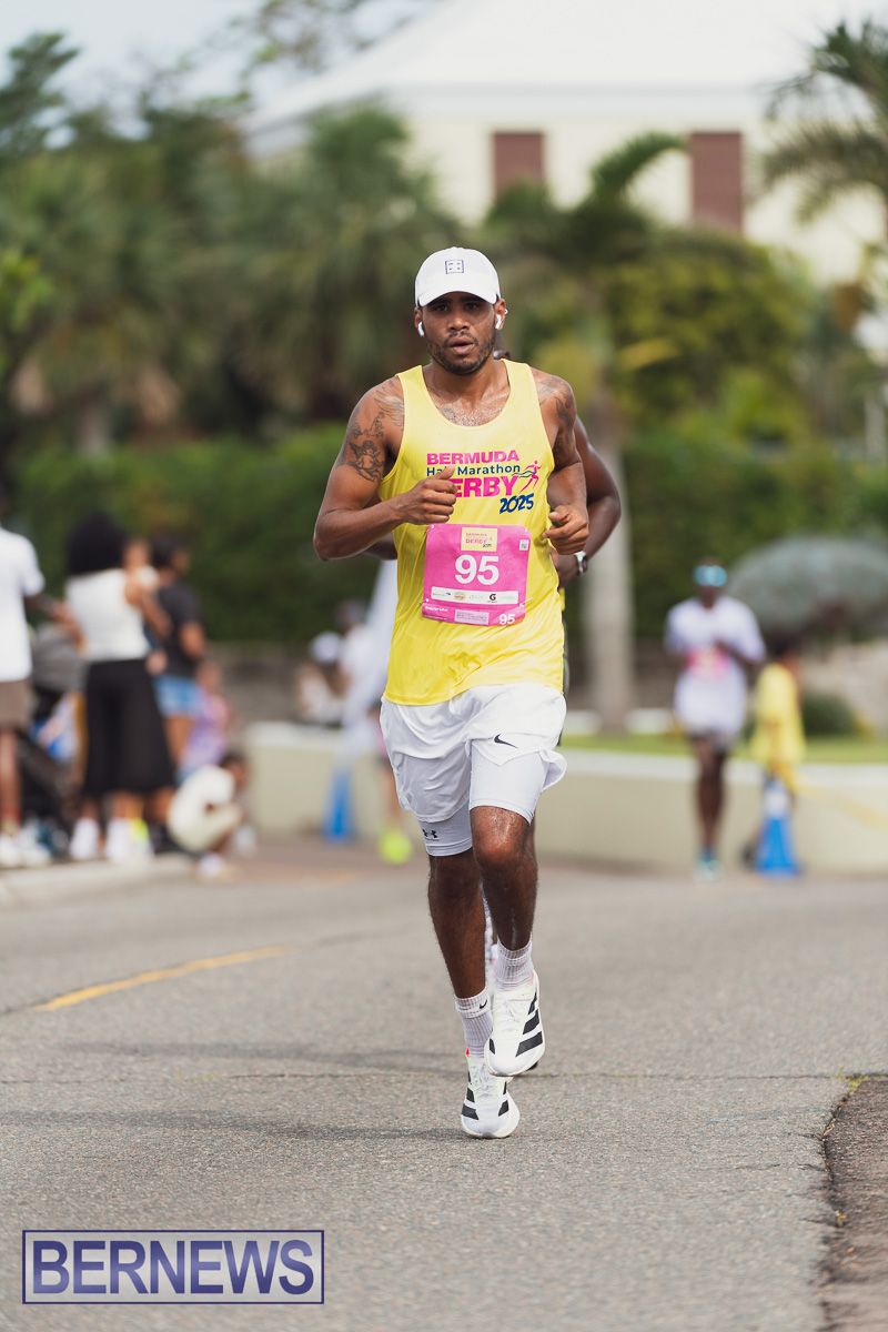 2025 Bermuda Half Marathon Derby Bermuda May 2025 (41)