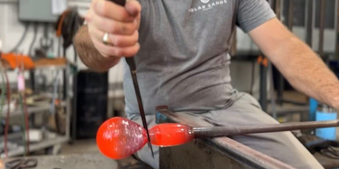Solar Sands Creates BermudAir Glassware