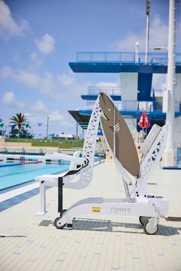 16965_0100_PC_National Stadium Pool Access Chair Demo_JS_001 bermuda