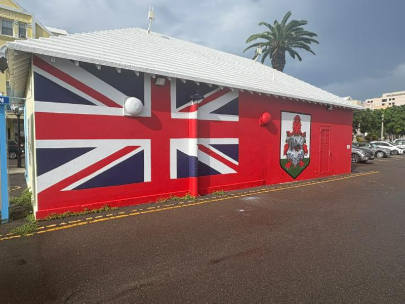 City Completes Bermuda Flag Mural Restoration Bermuda Sept 2026 (3)