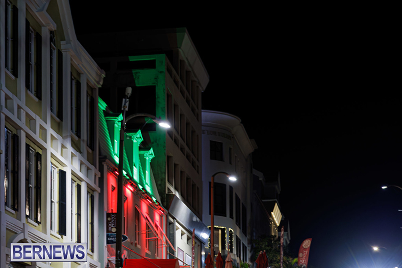 Christmas Lights (Ham) Bermuda December 2025 DF-16