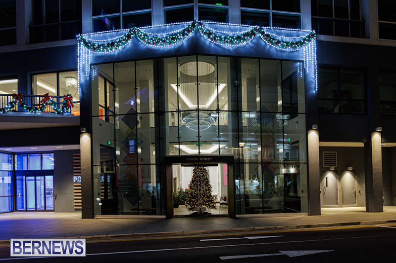 Christmas Lights (Ham) Bermuda December 2025 DF-23