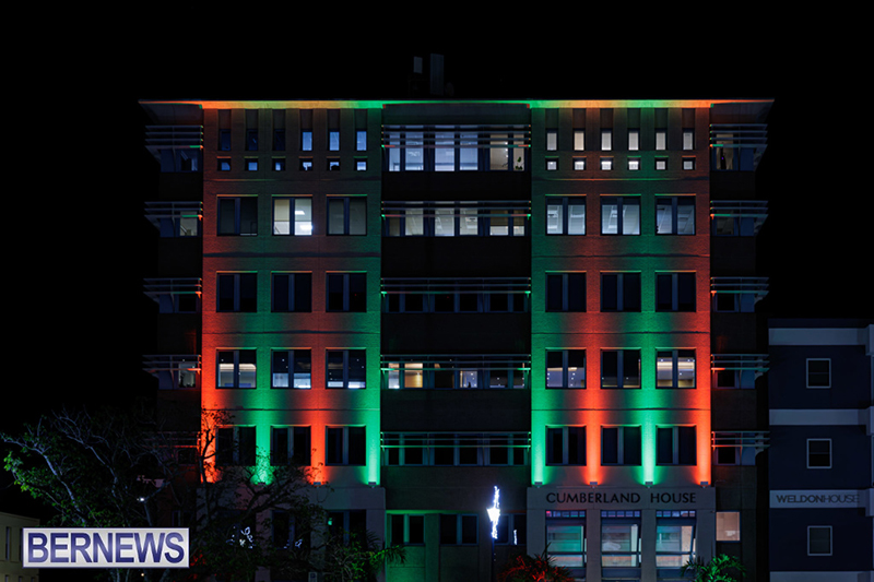 Christmas Lights (Ham) Bermuda December 2025 DF-29