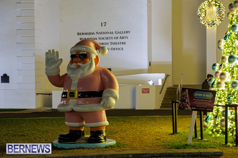 Christmas Lights (Ham) Bermuda December 2025 DF-35