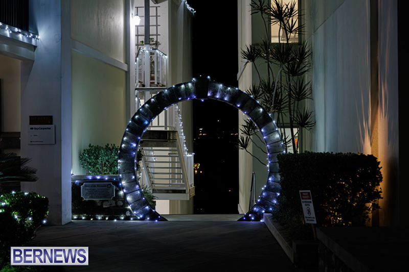 Christmas Lights (Ham) Bermuda December 2025 DF-46