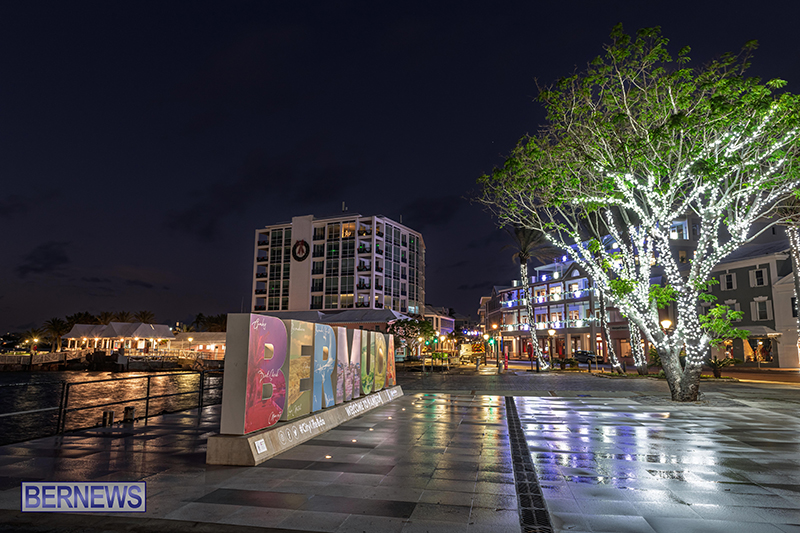 Hamilton Christmas Lights Bermuda Dec 24 2025 11